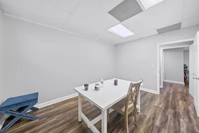 3250 W Henderson Road #103, Columbus, OH 43220 - Photo 12