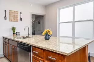 114 E Patterson Ave, Columbus, OH 43202 - Photo 14