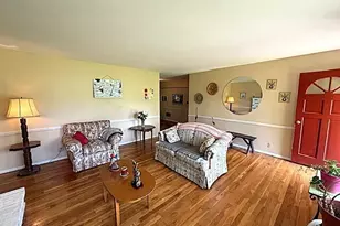 300 Eastlawn Cir, Zanesville, OH 43701 - Photo 14