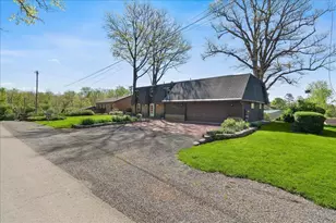 8095 Blue Heron Cove, Huntsville, OH 43324 - Photo 6