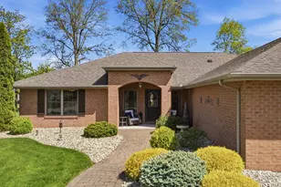618 Linden Ln, Willard, OH 44890 - Photo 2