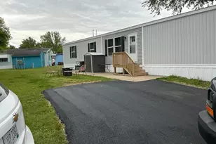 8565 Smith-Calhoun Rd, Plain City, OH 43064 - Photo 2