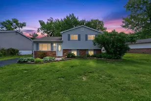 3554 Hines Rd, Columbus, OH 43230 - Photo 2