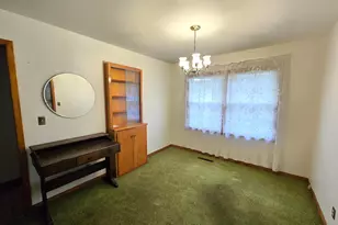 2426 E Mansfield St, Bucyrus, OH 44820 - Photo 10