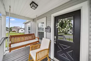97 E Main St, Zanesville, OH 43701 - Photo 10