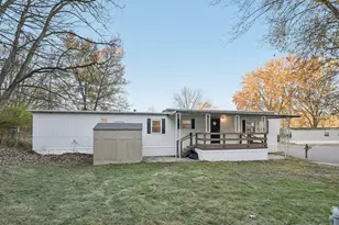 99 Hampton Ln, Reynoldsburg, OH 43068 - Photo 2
