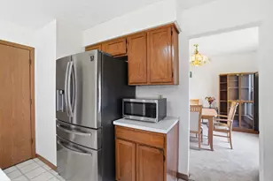 3686 Riverlane Ct, Columbus, OH 43221 - Photo 18