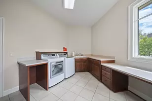 912 Matthews Brook Ln, Powell, OH 43065 - Photo 52