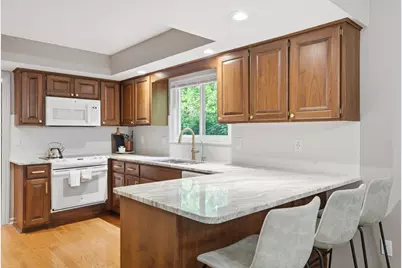 2110 Willowick Square #D, Columbus, OH 43229 - Photo 18