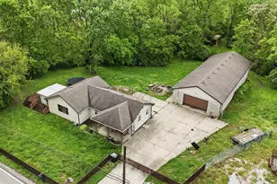 1691 Dyer Rd, Grove City, OH 43123 - Photo 10