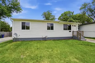 2264 Majestic Dr W, Columbus, OH 43232 - Photo 1