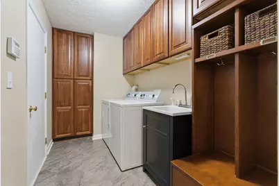 8009 Glenmore Drive, Powell, OH 43065 - Photo 36