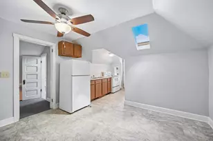 1471 E Broad St, Columbus, OH 43205 - Photo 16