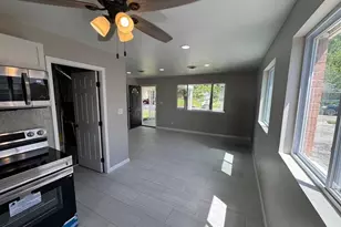 1283 Dellwood Ave, Columbus, OH 43227 - Photo 10