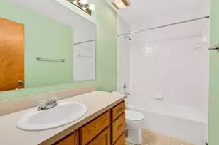 7042 Greensview Village Dr, Canal Winchester, OH 43110 - Photo 38