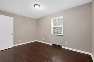 806 S Hampton Rd, Columbus, OH 43227 - Photo 8