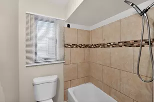 806 S Hampton Rd, Columbus, OH 43227 - Photo 20