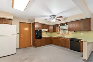 1141 Gender Rd, Canal Winchester, OH 43110 - Photo 6