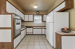 1493 Striebel Rd, Columbus, OH 43227 - Photo 10