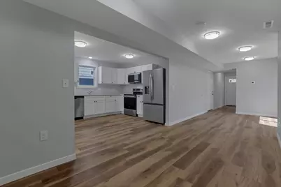 70 S S Wayne Avenue, Columbus, OH 43204 - Photo 2