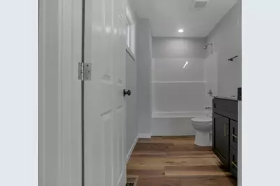 70 S Wayne Avenue, Columbus, OH 43204 - Photo 22