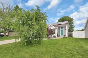 4747 Coachford Dr, Columbus, OH 43231 - Photo 2