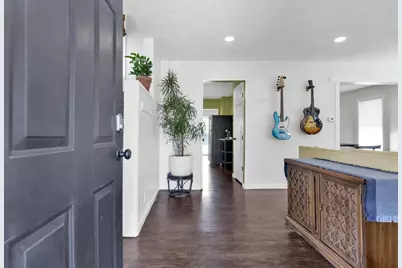 138 S Harris Avenue, Columbus, OH 43204 - Photo 8