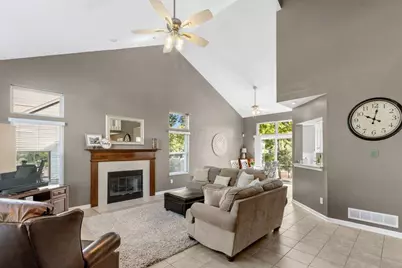4338 Brickwood Drive, Hilliard, OH 43026 - Photo 4