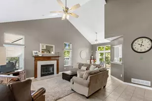 4338 Brickwood Dr, Hilliard, OH 43026 - Photo 4