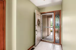 4298 Weybridge Ct, Powell, OH 43065 - Photo 6