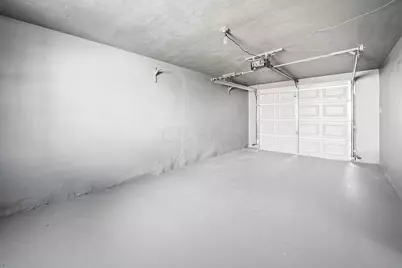 650 Salisbury Road, Columbus, OH 43204 - Photo 14