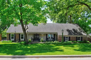 1375 Hickory Ridge Ln, Columbus, OH 43235 - Photo 1