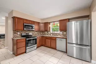 3164 Strathburn Ct, Dublin, OH 43017 - Photo 10