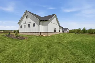 13100 Ironwood Trl, Sunbury, OH 43074 - Photo 4