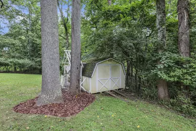 225 Sebaugh Drive, Zanesville, OH 43701 - Photo 46