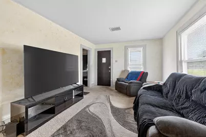 1160 S Greenwood Street, Bellefontaine, OH 43311 - Photo 2