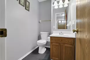 3136 Sophie St, Columbus, OH 43219 - Photo 30