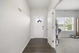 110 Cedarhurst Ct, Pickerington, OH 43147 - Photo 2