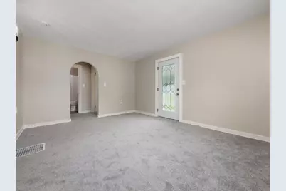 1140 Lindbergh Avenue, Zanesville, OH 43701 - Photo 6