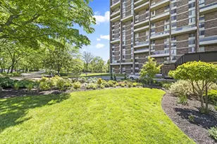 1000 Urlin Ave, Columbus, OH 43212 - Photo 24