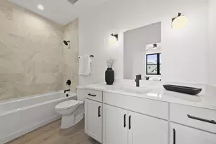 1097 Franklin Ave, Columbus, OH 43205 - Photo 28