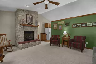 164 Canyon Villa Dr, Hebron, OH 43025 - Photo 6