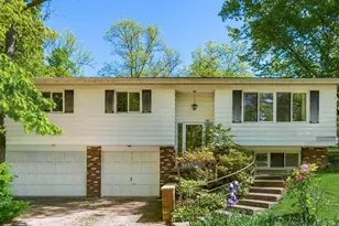 2849 Olde Falls Rd, Zanesville, OH 43701 - Photo 2