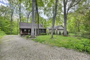 410 Apple Hill Dr N, Howard, OH 43028 - Photo 2