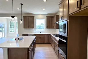 9420 Wagon Trl Ln, Plain City, OH 43064 - Photo 4