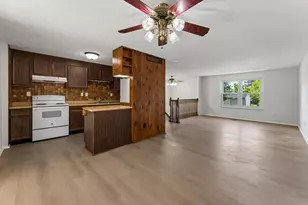 3946 Deer Lake Way, Columbus, OH 43204 - Photo 12