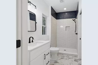 3800 Genessee, Columbus, OH 43219 - Photo 14