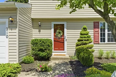 910 Hartney Drive, Columbus, OH 43230 - Photo 2