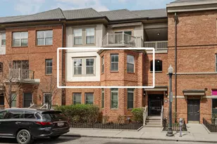 12 W Russell St, Columbus, OH 43215 - Photo 1