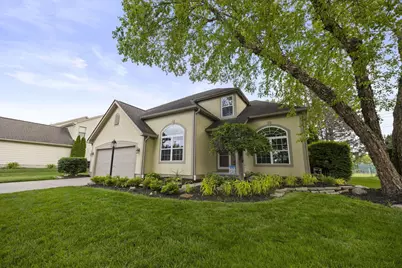 859 Dunvegan Court, Pickerington, OH 43147 - Photo 2